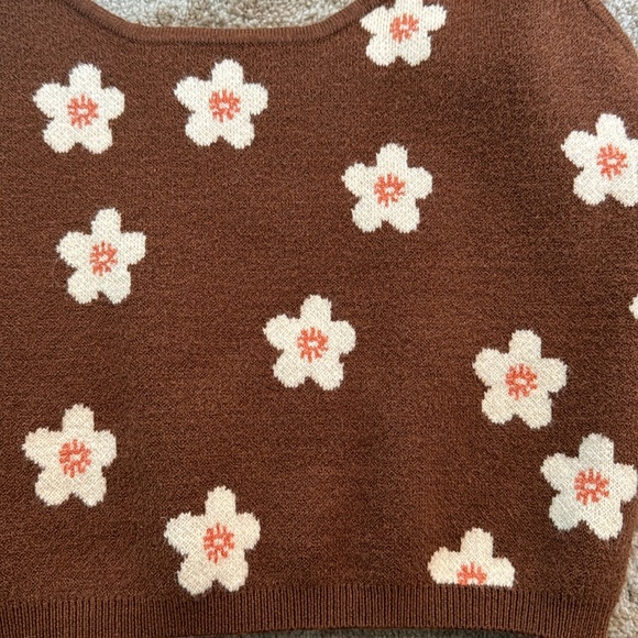 Altar’d State Cropped Flower Tank - Picture 2 of 5